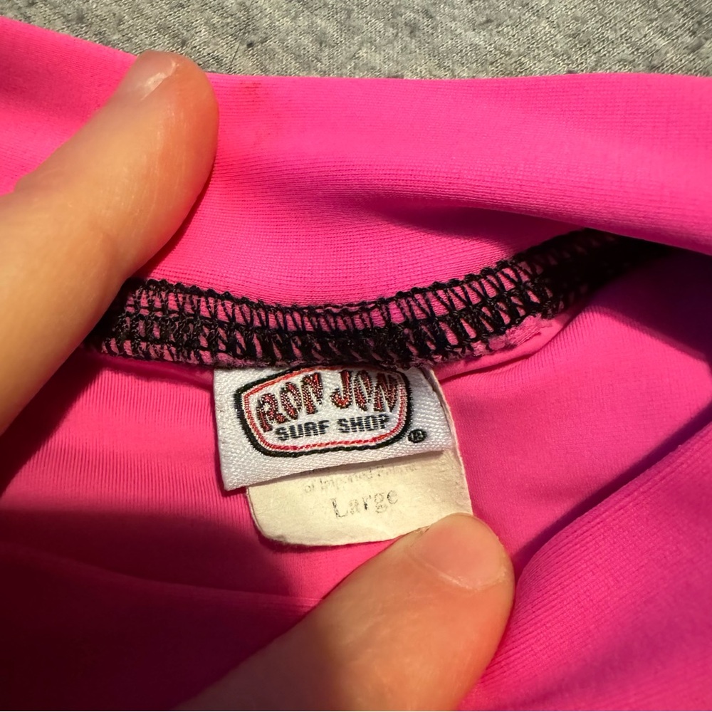 Rash guard - Picture 2 of 2